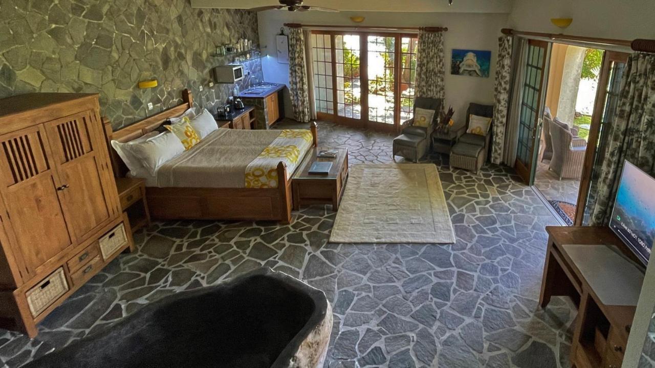 Tropical Hideaway Hotel Port Elizabeth Bagian luar foto